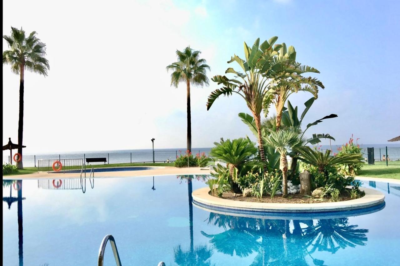 Mi Capricho 9A Beachfront- Apartment With Sea View - Costa Del Sol Sitio de Calahonda Exterior photo