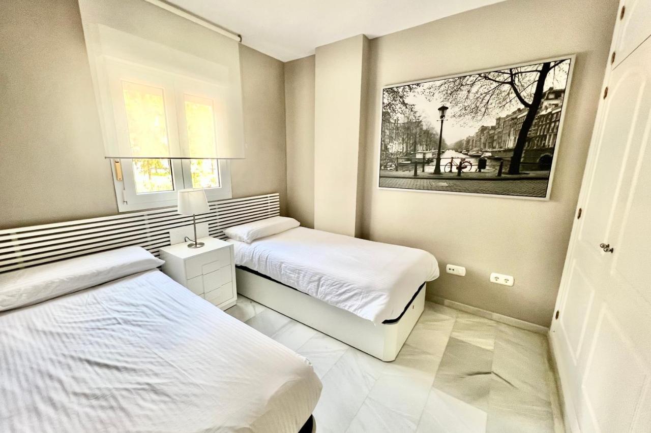 Mi Capricho 9A Beachfront- Apartment With Sea View - Costa Del Sol Sitio de Calahonda Exterior photo