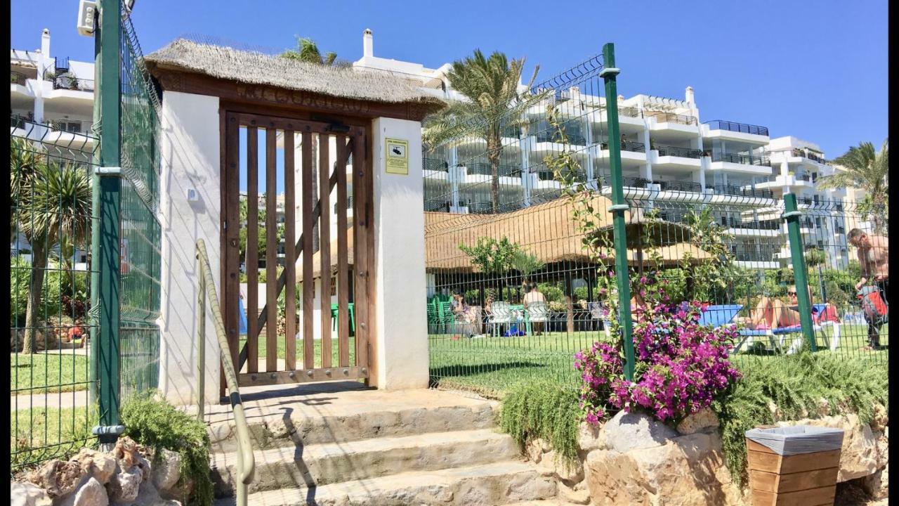 Mi Capricho 9A Beachfront- Apartment With Sea View - Costa Del Sol Sitio de Calahonda Exterior photo